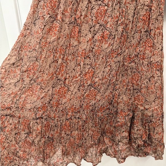 Cleobella Ophelia Floral Long Sleeve Crinkle Chiffon Midi Dress Size Medium - Picture 8 of 16